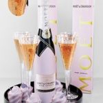 Sparkling wine in glasses. Alcohol Sparkling wine in glasses. Alcohol